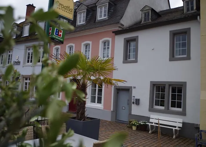 Wohnen Am Trierer Moselufer